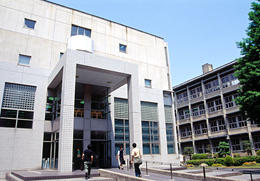 日吉図書館（日吉メディアセンター）